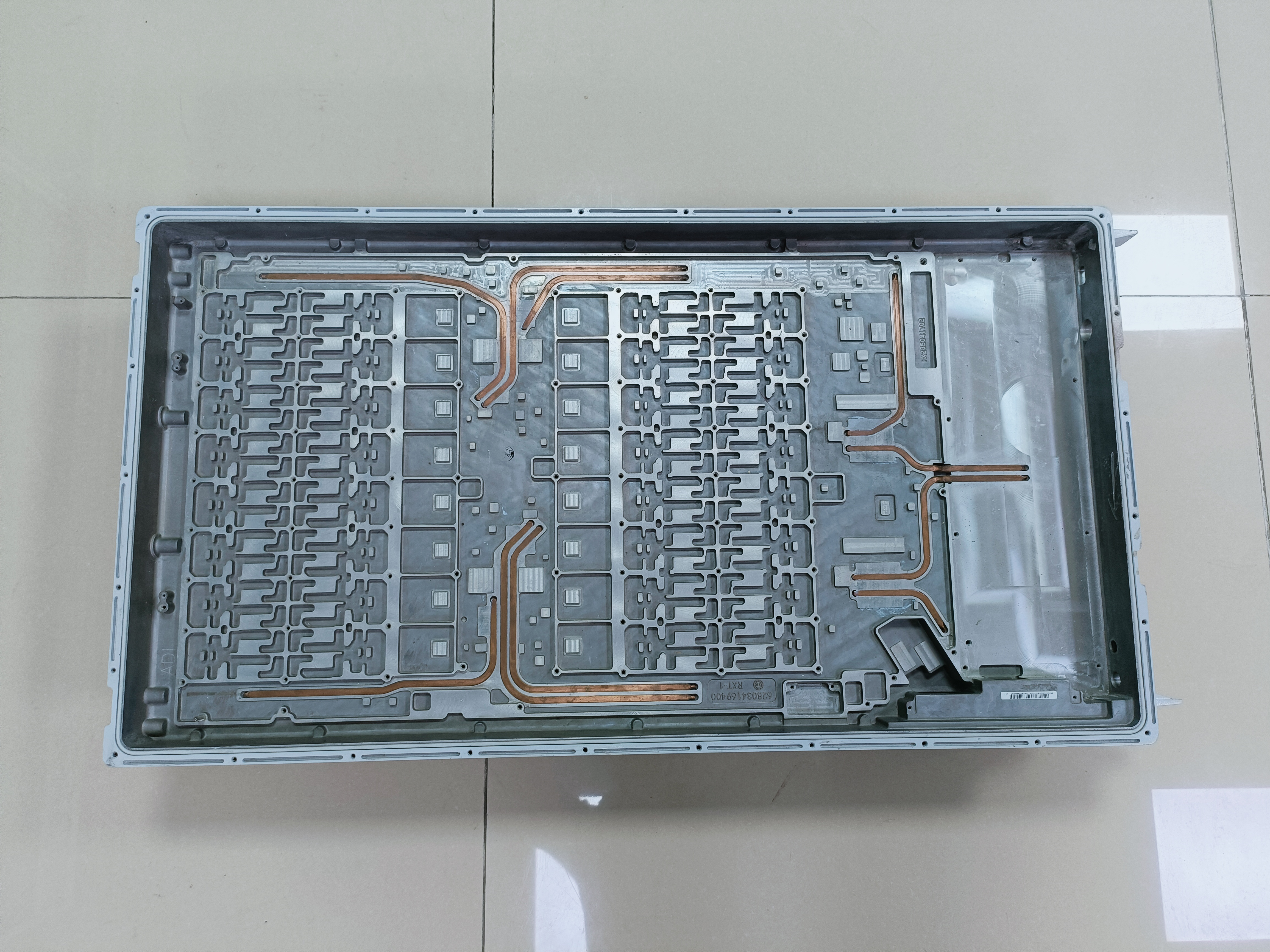 5G基站AAU殼體